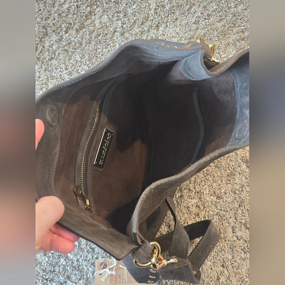 Tik Tok Viral Ana Paola studded purse
